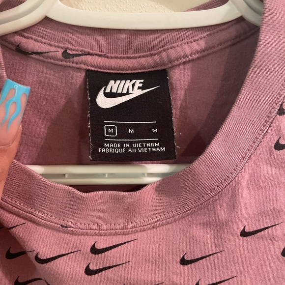 Nike Crop Top size Medium in Mauve - Picture 2 of 5